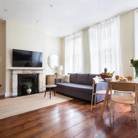 Superb One Bedroom Apartment In Soho
